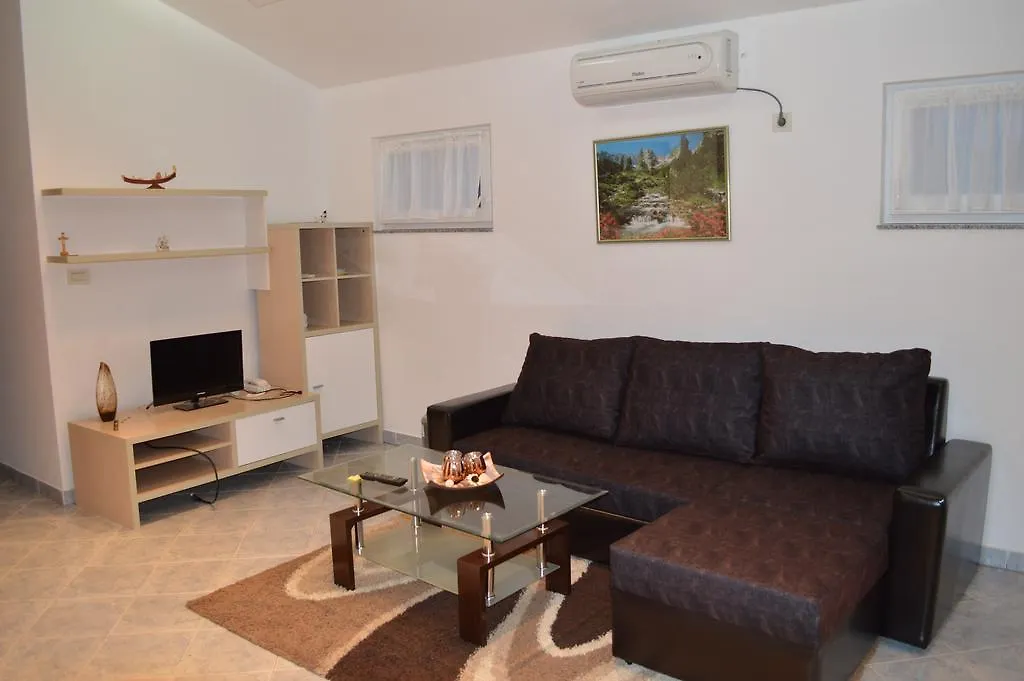 Apartment Ruzica Pula