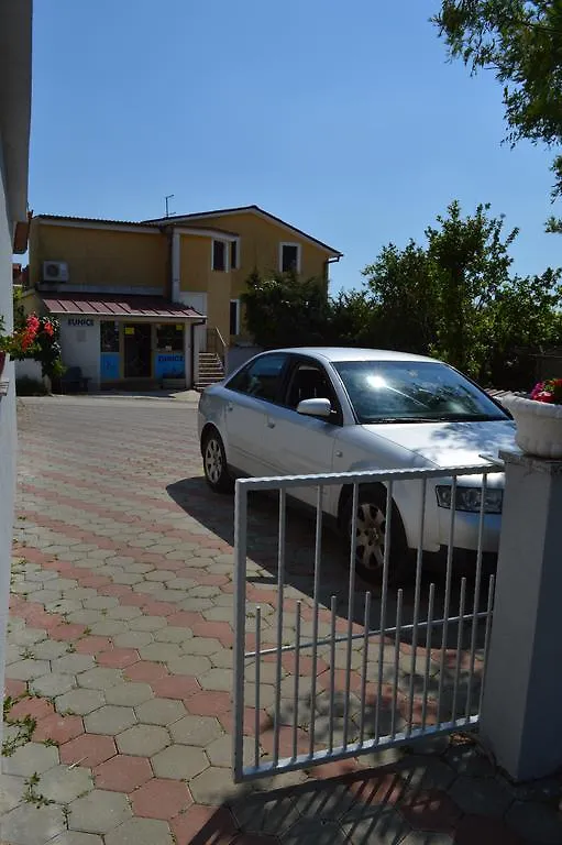Apartment Ruzica Pula